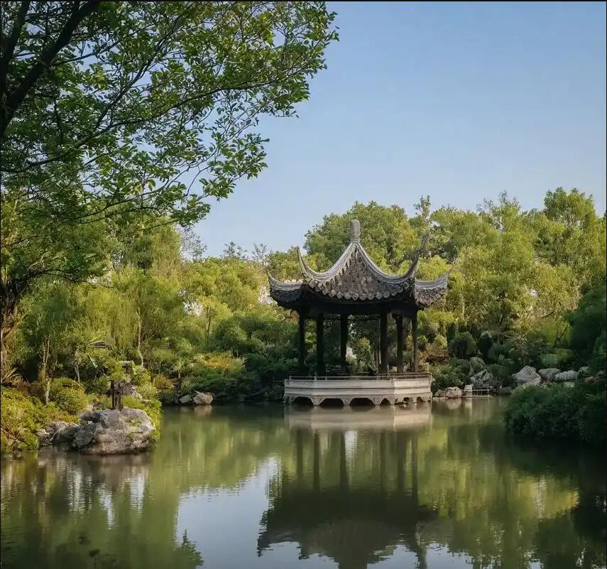 根河雨寒旅游有限公司